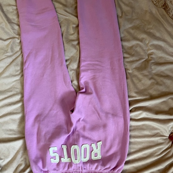 Roots - Picture 3 of 6